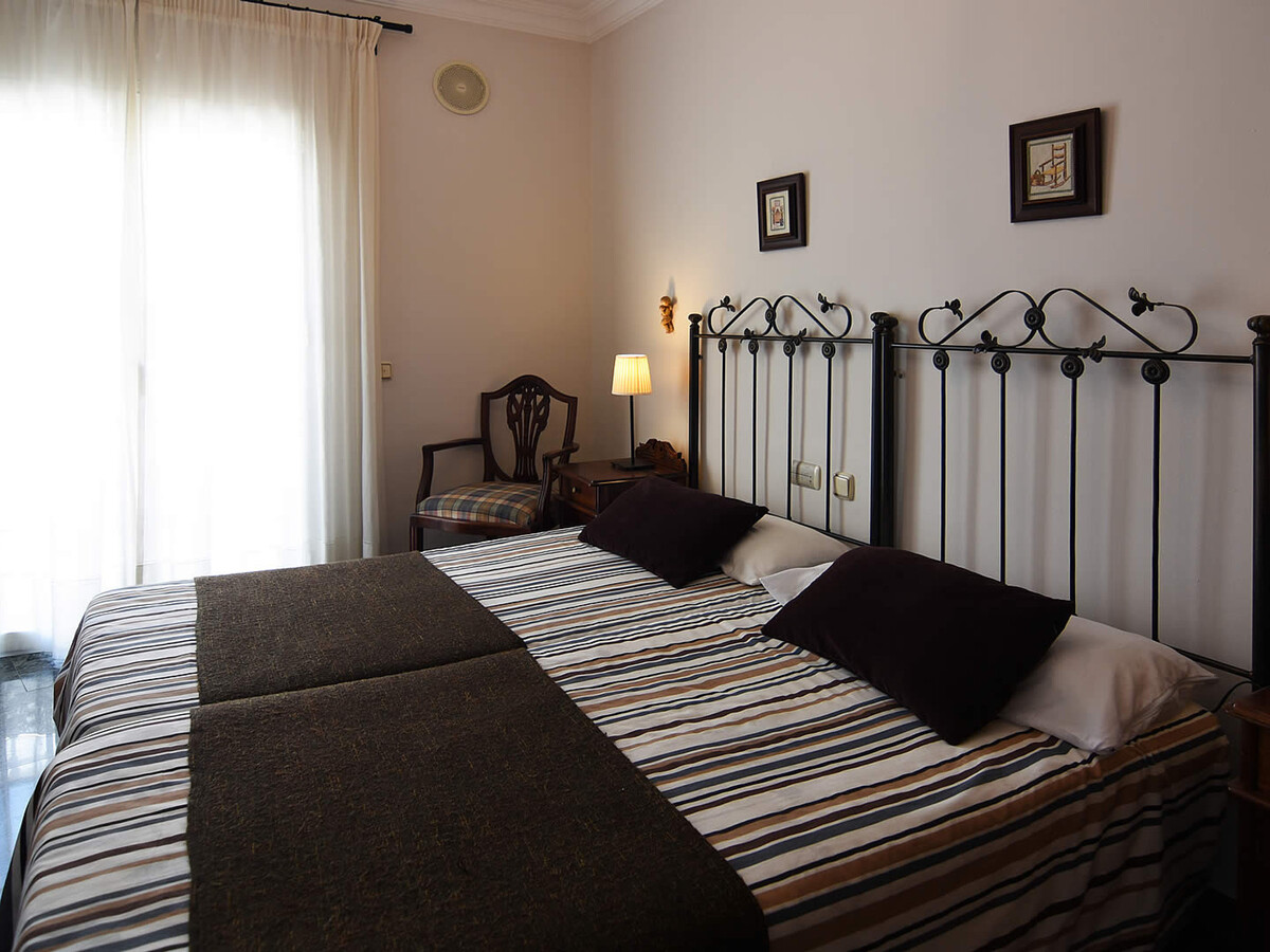 Villa andalouse 3 chambres avec piscine, centre Nerja - Photo 24