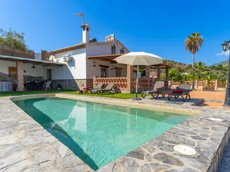 Location villa à Frigiliana, Villa à Frigiliana avec piscine privée et climatisation