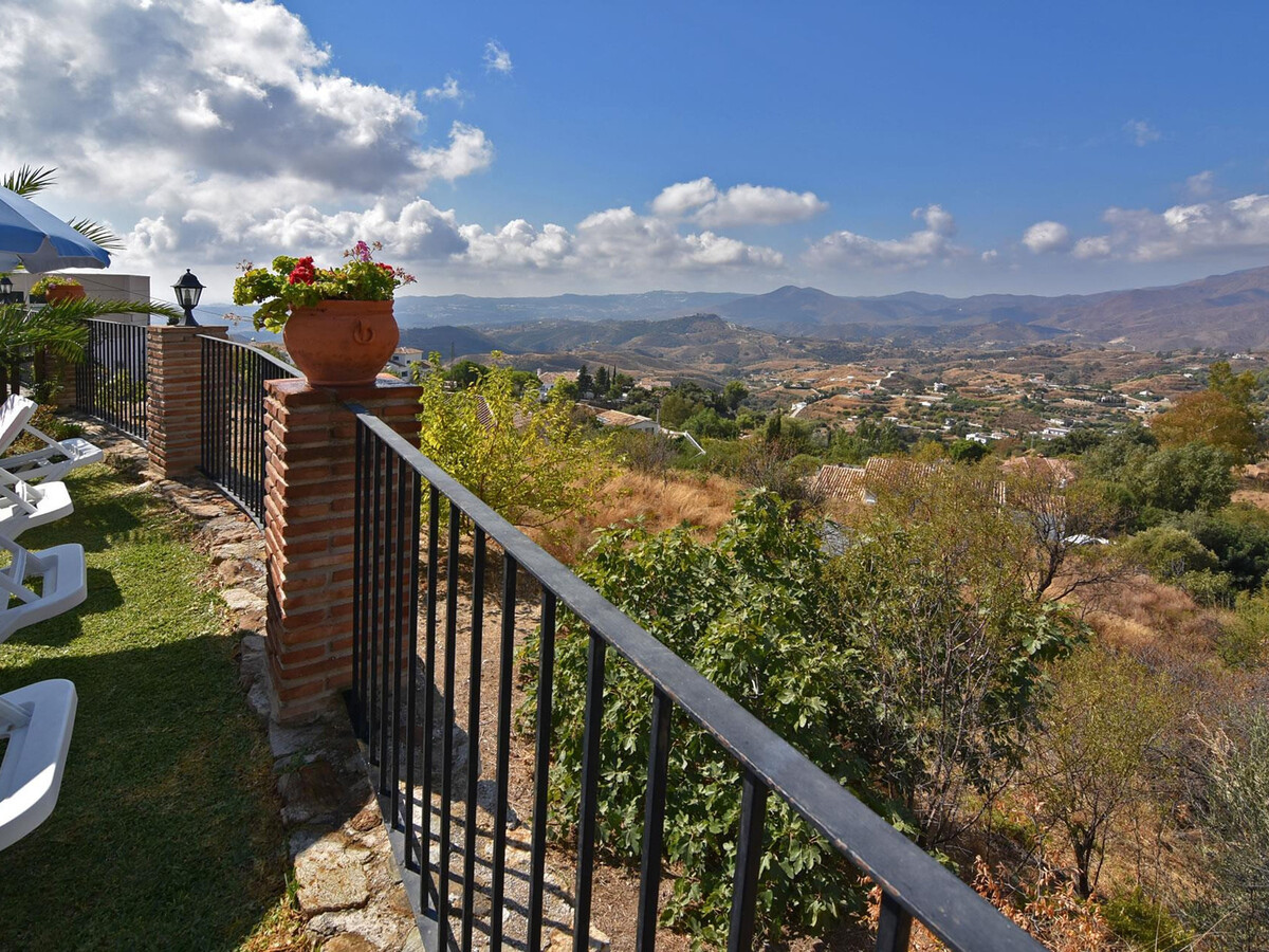 Villa 6 personnes à Mijas : piscine clôturée et vues Méditerranée - Photo 11