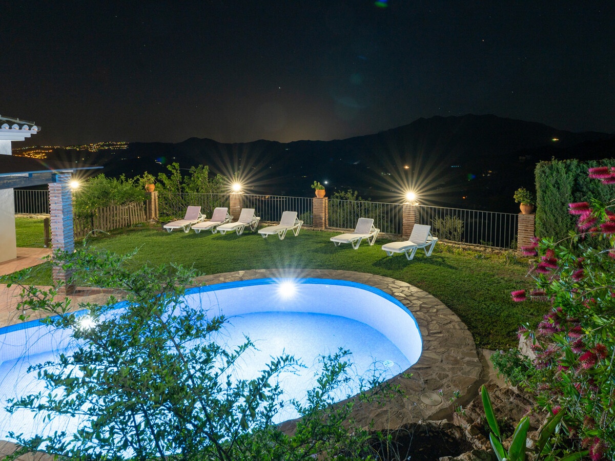 Villa 6 personnes à Mijas : piscine clôturée et vues Méditerranée - Photo 17