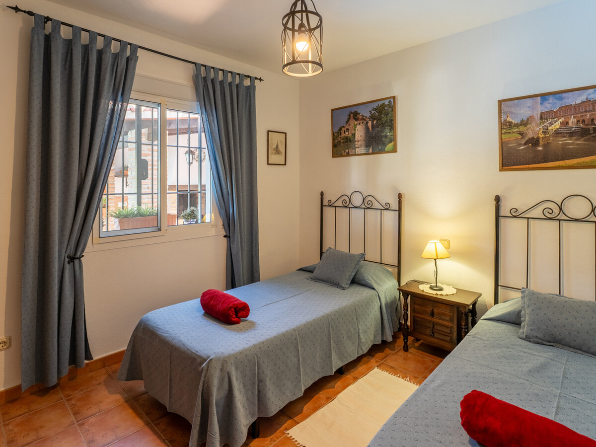 Villa 6 personnes à Mijas : piscine clôturée et vues Méditerranée - Photo 35