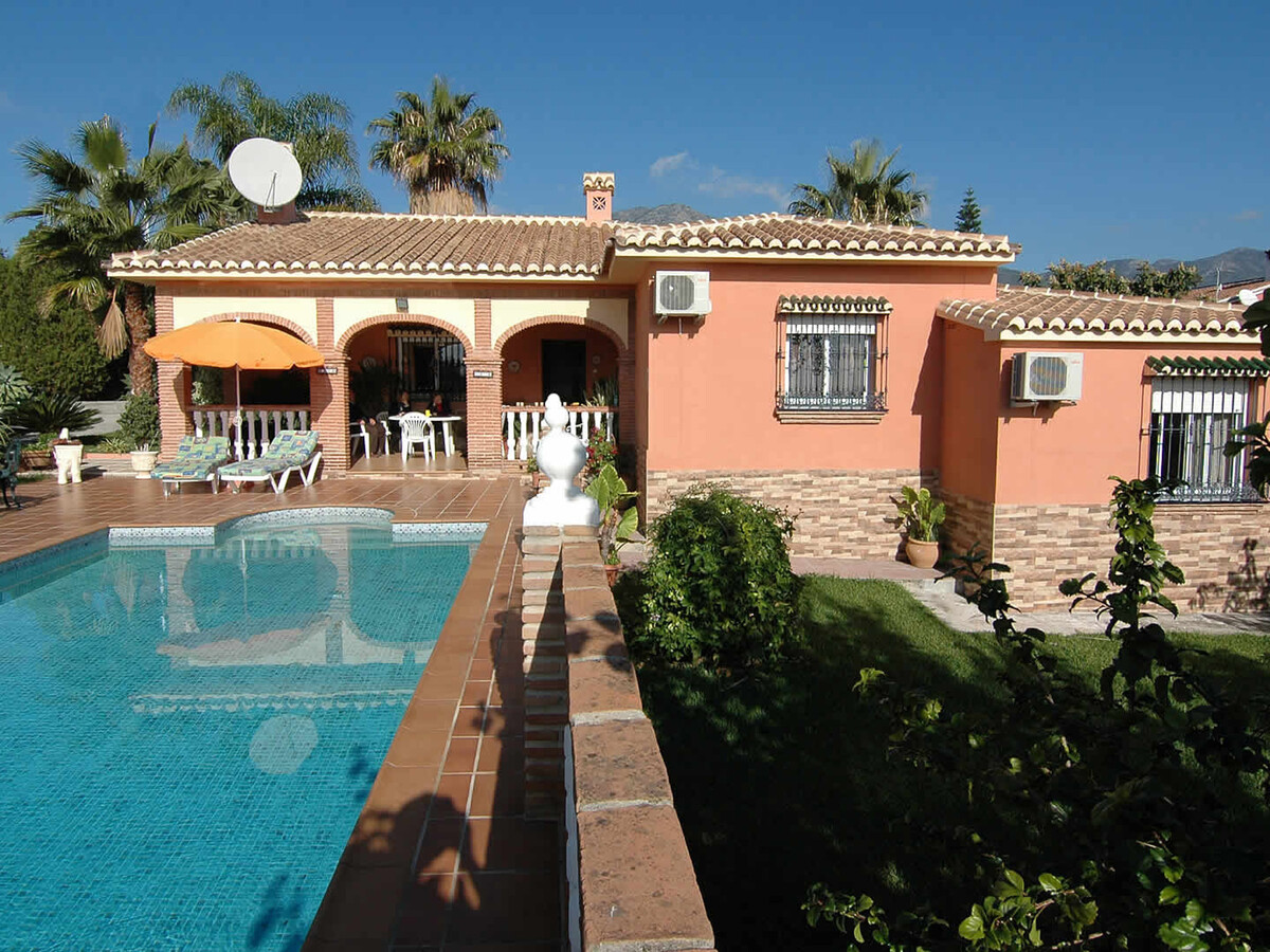 Villa La Palma à Mijas : piscine 8x4m, jardin tropical, vue mer - Photo 1