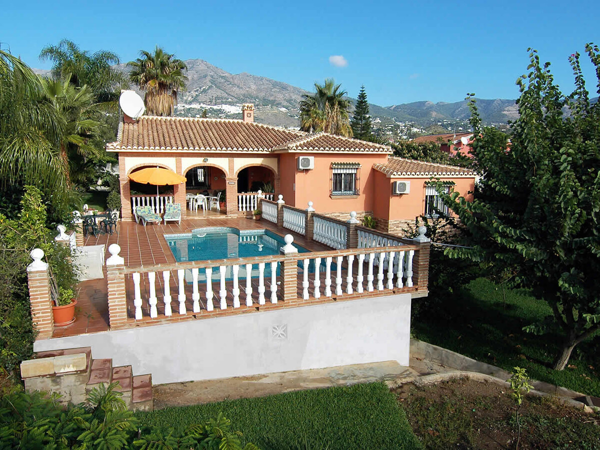 Villa La Palma à Mijas : piscine 8x4m, jardin tropical, vue mer - Photo 2