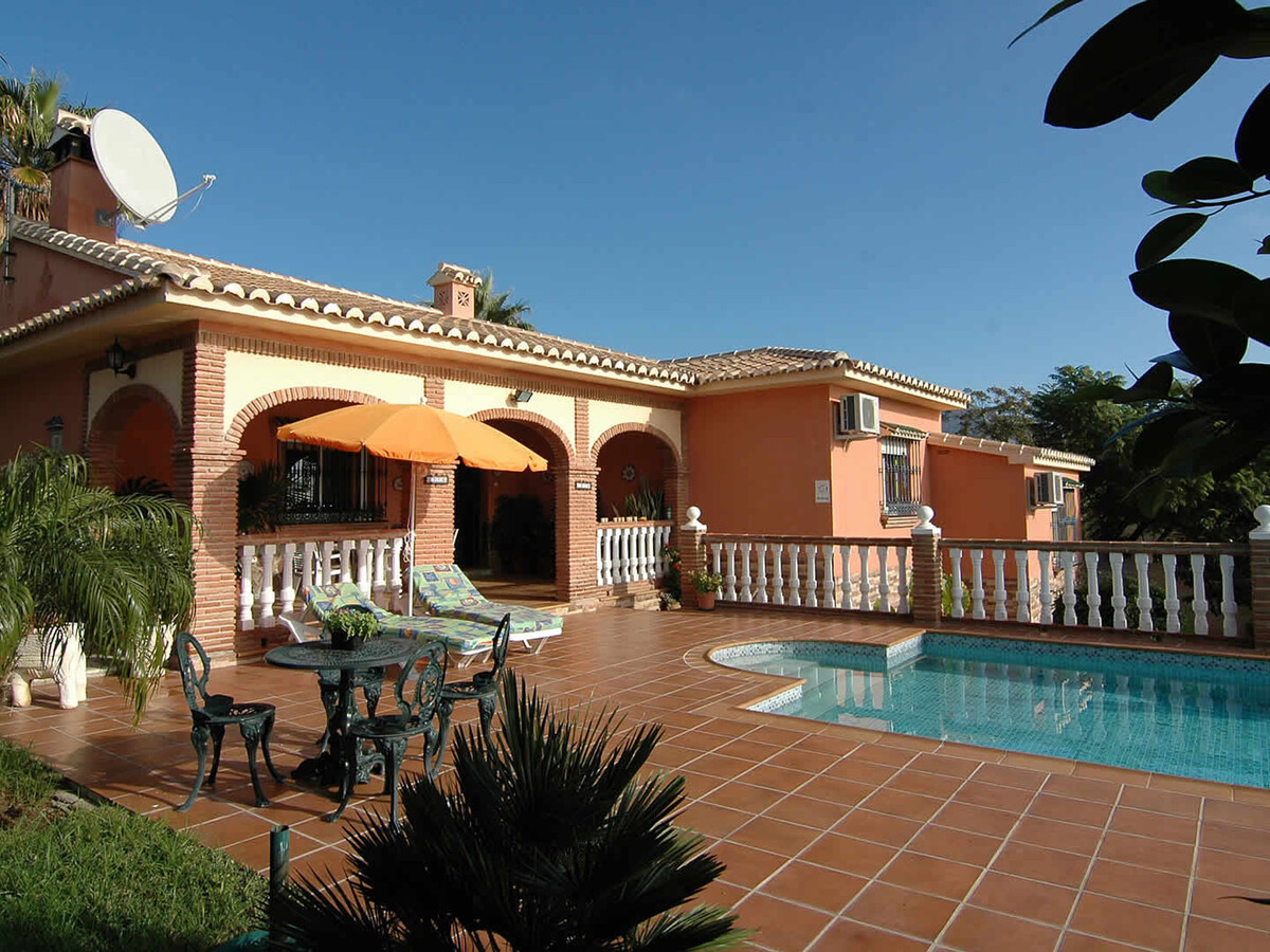 Villa La Palma à Mijas : piscine 8x4m, jardin tropical, vue mer - Photo 7