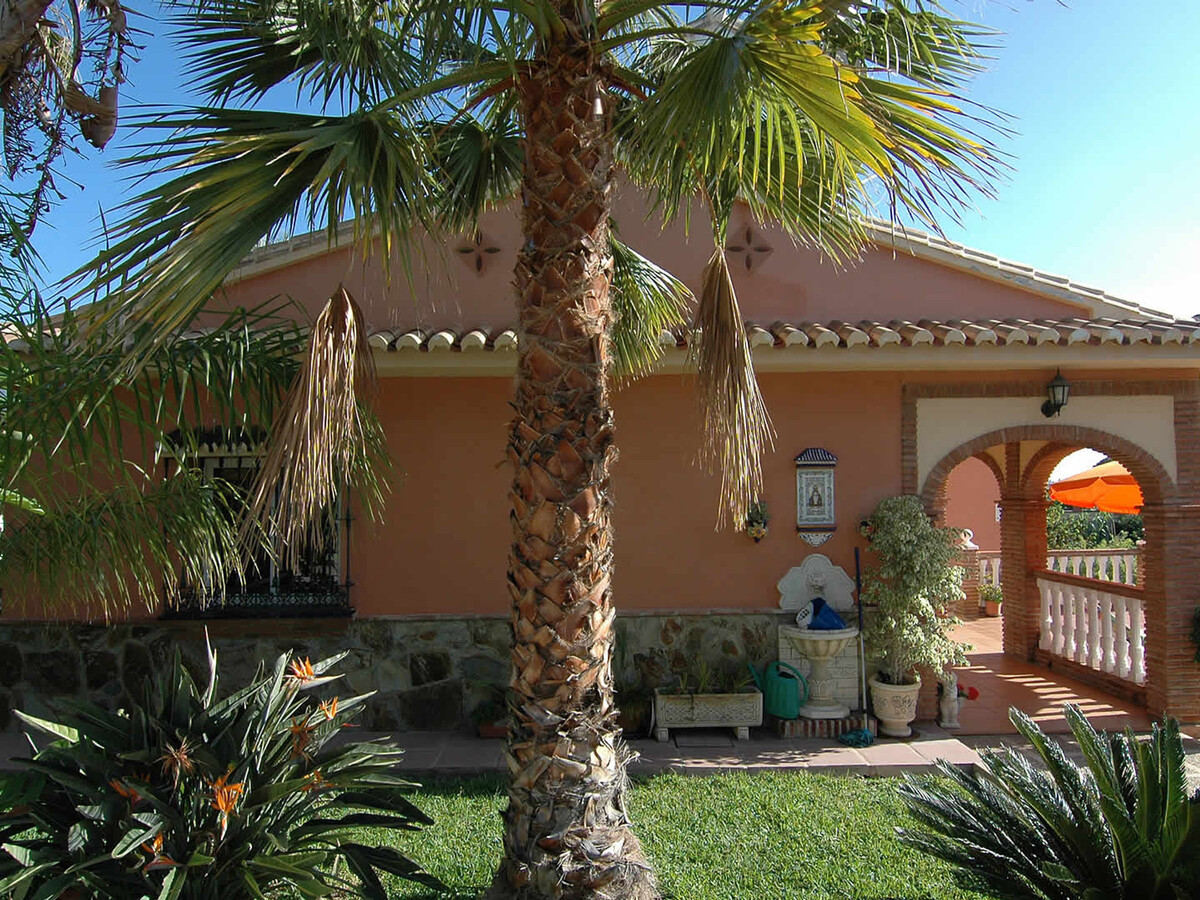 Villa La Palma à Mijas : piscine 8x4m, jardin tropical, vue mer - Photo 8
