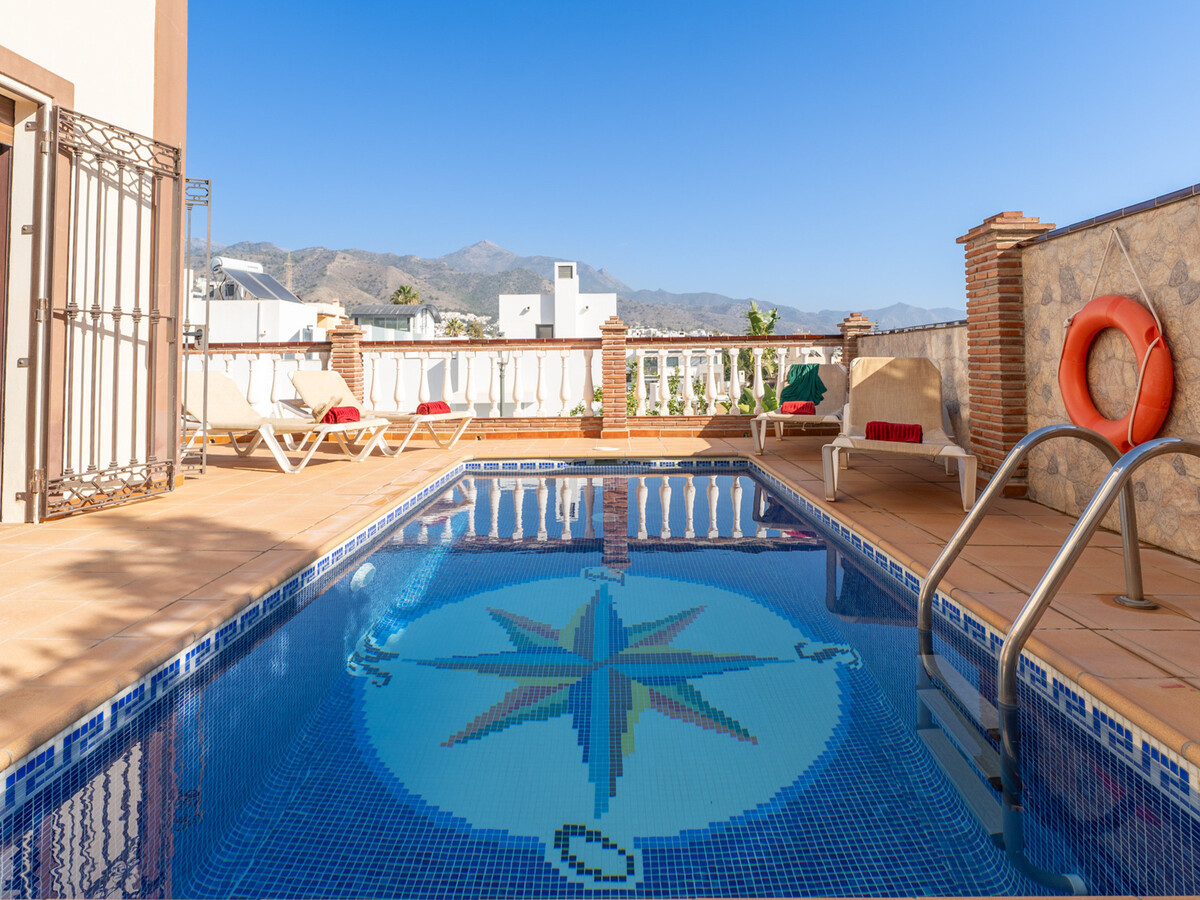 Villa moderne 3 chambres, piscine privée à Nerja - Photo 3