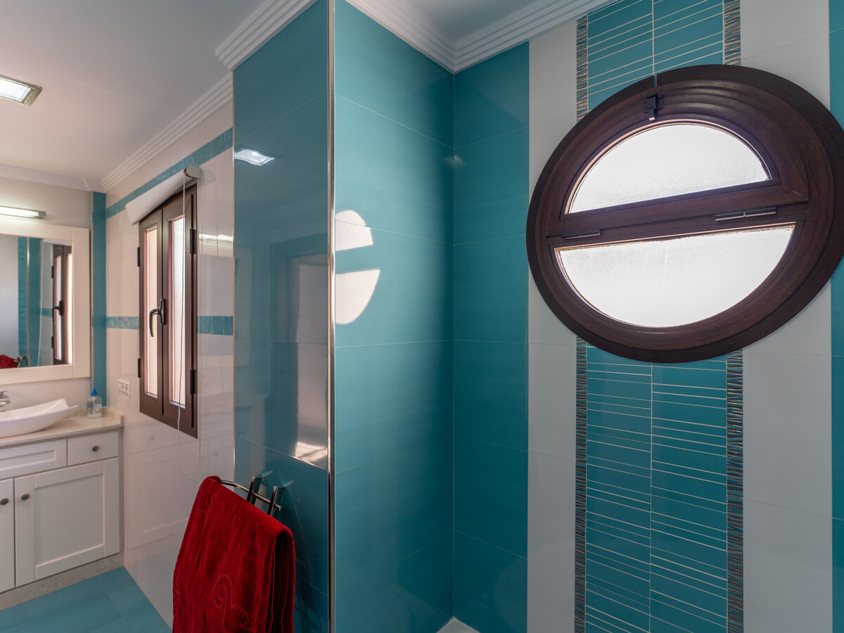 Villa moderne 3 chambres, piscine privée à Nerja - Photo 31