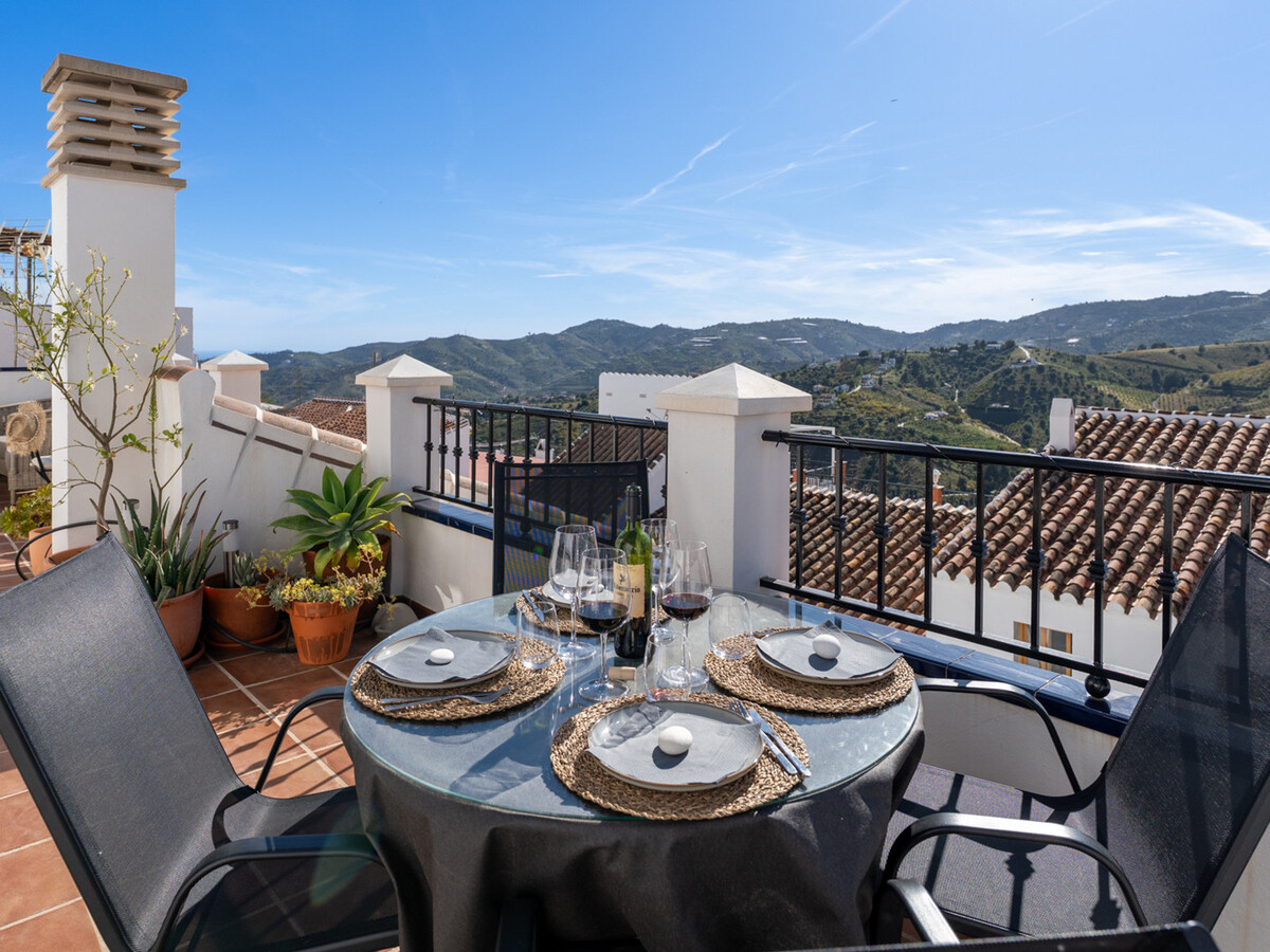 Appartement moderne avec terrasse vue village à Frigiliana - Photo 2