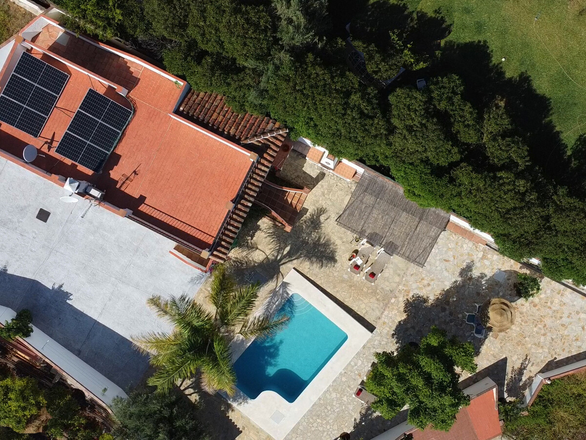 Villa 4 pers. à Nerja, piscine privée et terrasse panoramique - Photo 5