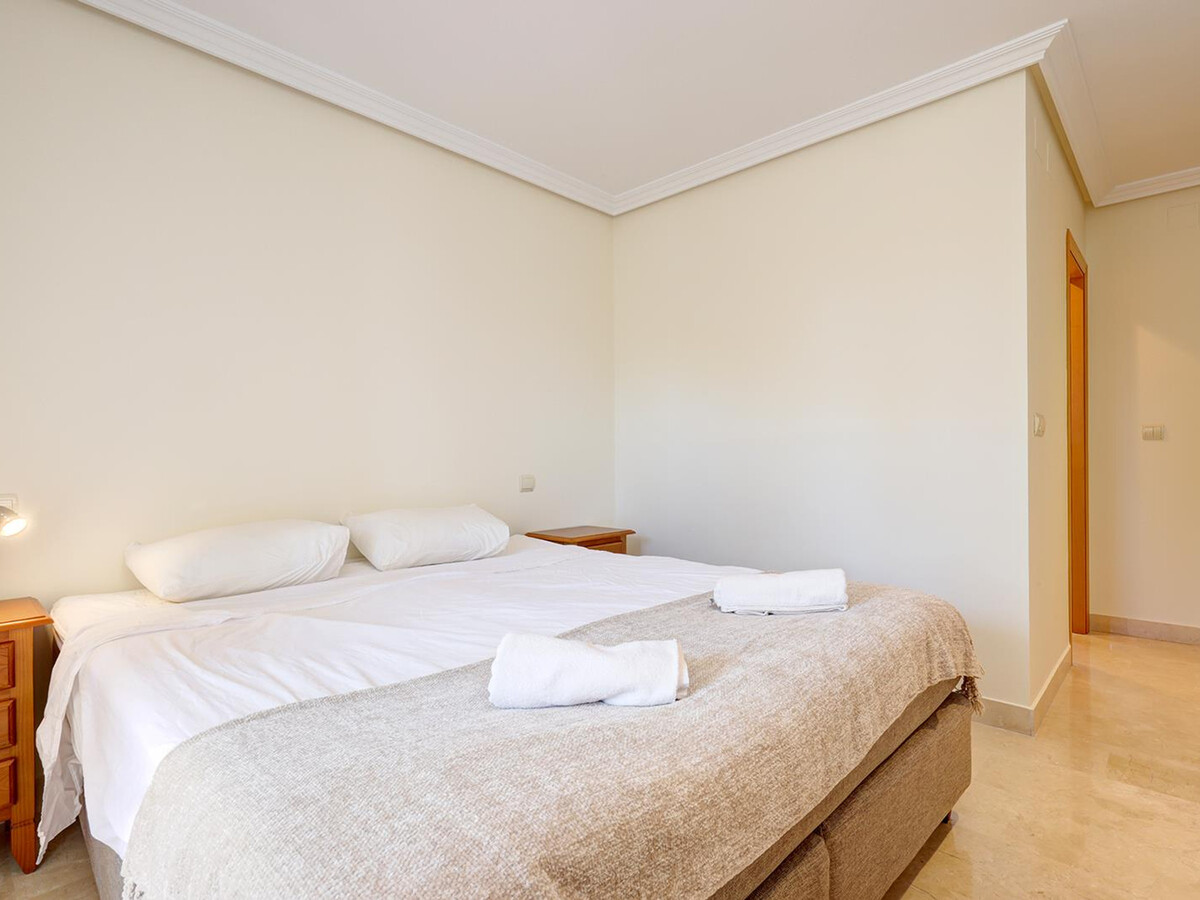 Appartement 3 chambres, piscine commune à 1 km de la plage - Photo 11