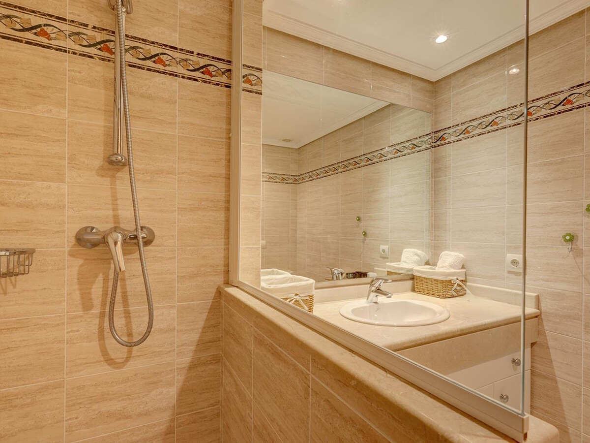 Appartement 3 chambres, piscine commune à 1 km de la plage - Photo 21