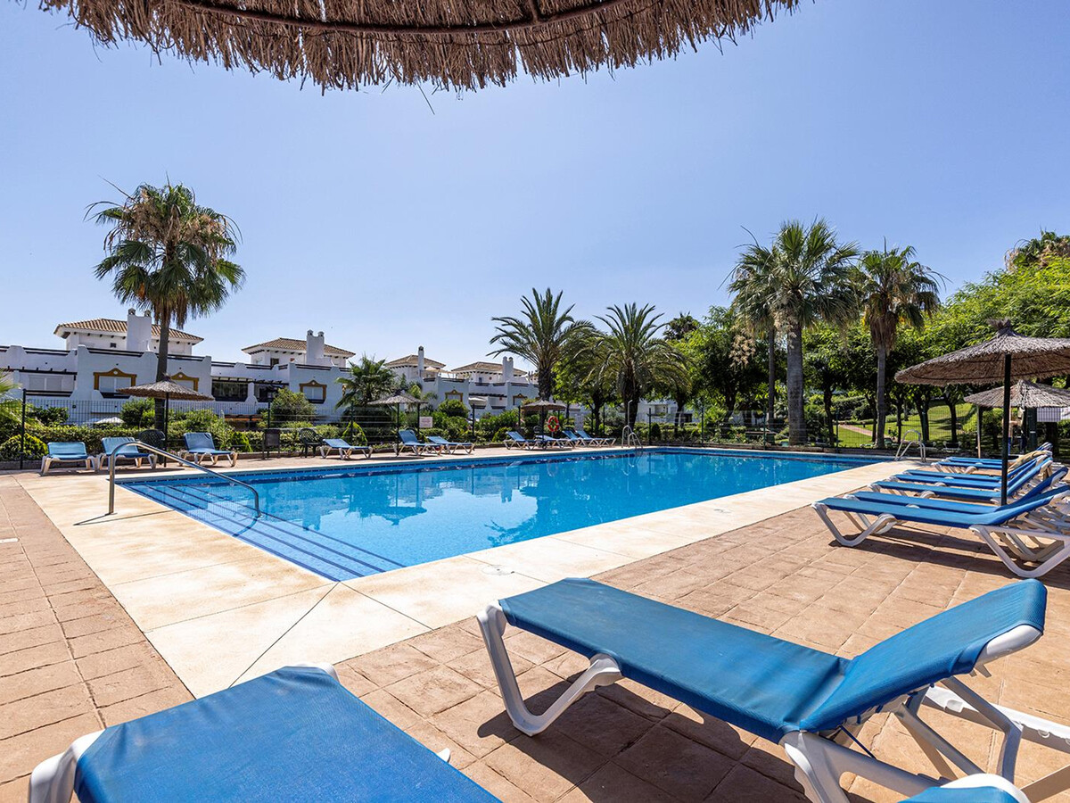 Appartement 3 chambres, piscine commune à 1 km de la plage - Photo 26