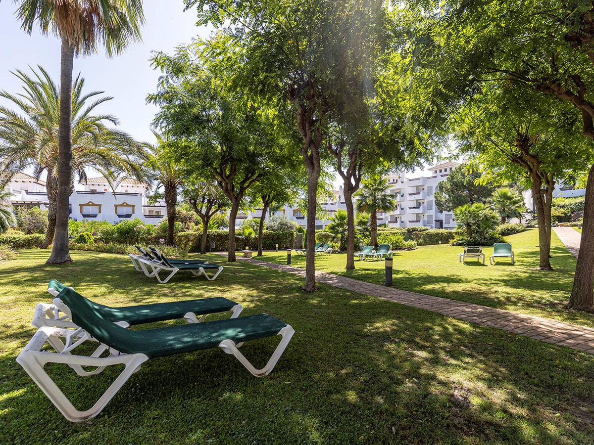 Appartement 3 chambres, piscine commune à 1 km de la plage - Photo 36