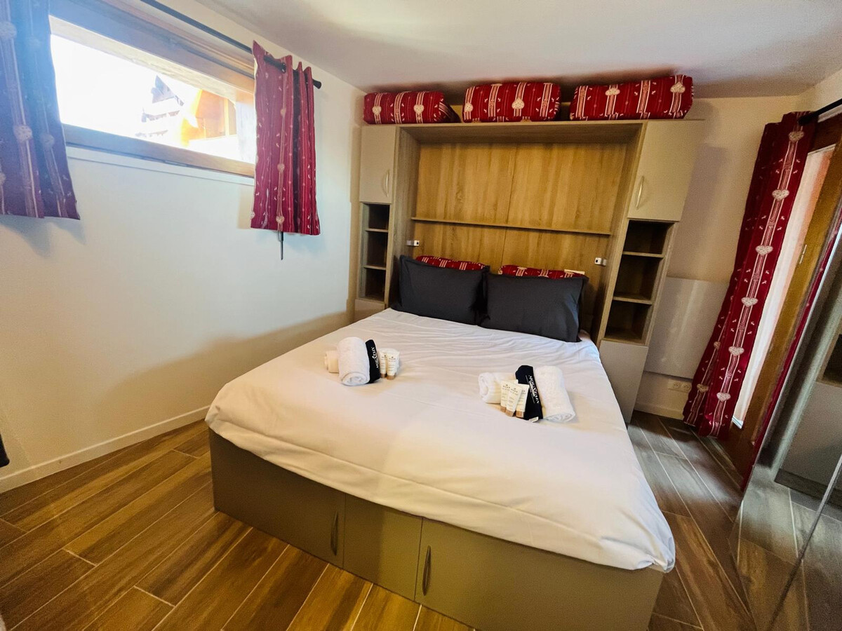 Appartement rénové Méribel, vue montagne, balcon ouest - Photo 5