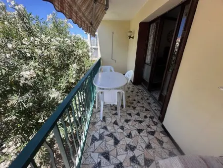 Appartement spacieux 3 pièces, terrasse et parking privé, 7 couchages : photo 2