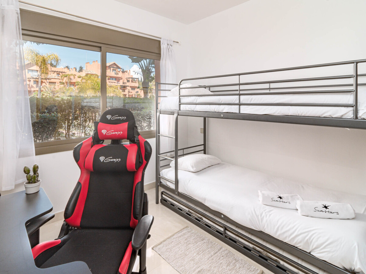 Appartement 3 chambres à Estepona avec piscine et garage - Photo 12