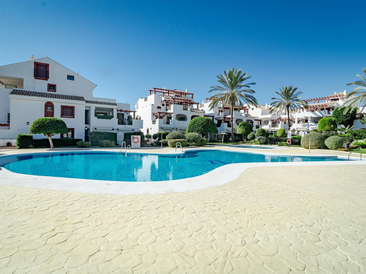 Appartement 3 chambres avec piscine et jacuzzi à San Pedro de Alcántara - Photo 3