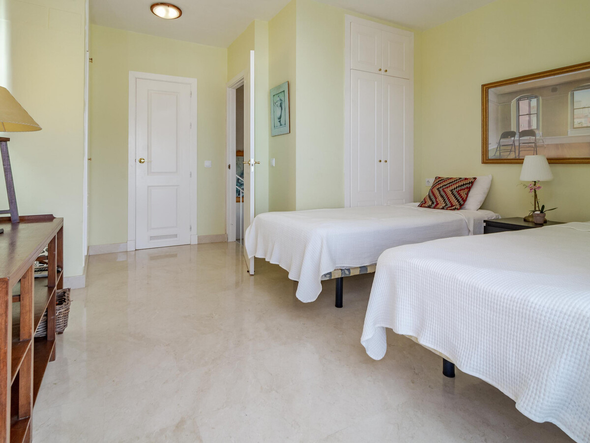 Appartement 3 chambres avec piscine et jacuzzi à San Pedro de Alcántara - Photo 22