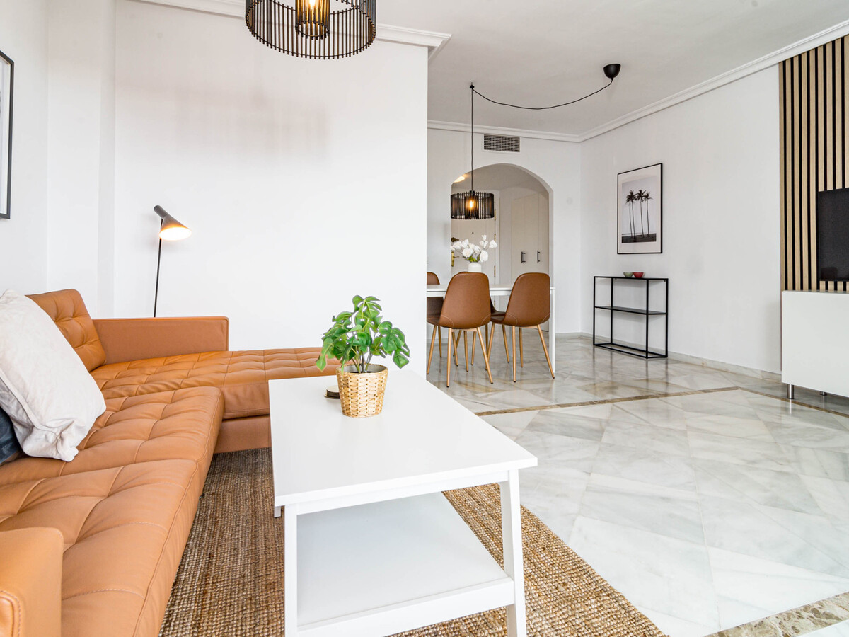 Appartement 2 chambres avec piscine à Nueva Andalucía - Photo 10