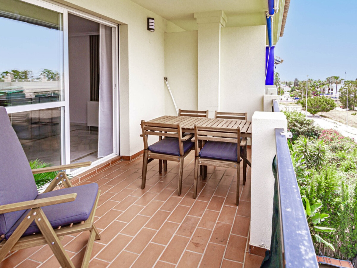 Appartement 2 chambres avec piscine à Nueva Andalucía - Photo 19