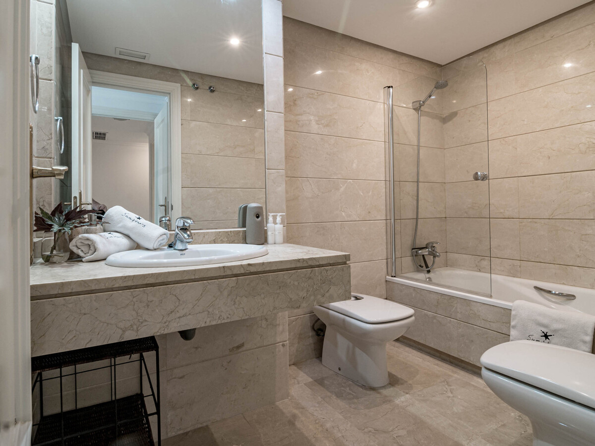 Appart 2 chambres Marbella, piscine et parking - Photo 17