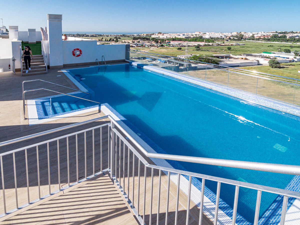 Appartement 3 chambres avec piscine à Nueva Andalucia - Photo 3