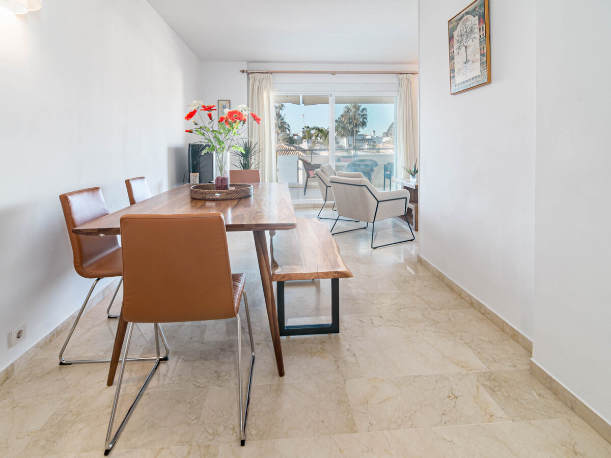 Appartement 2 chambres avec terrasse et piscine - Photo 12