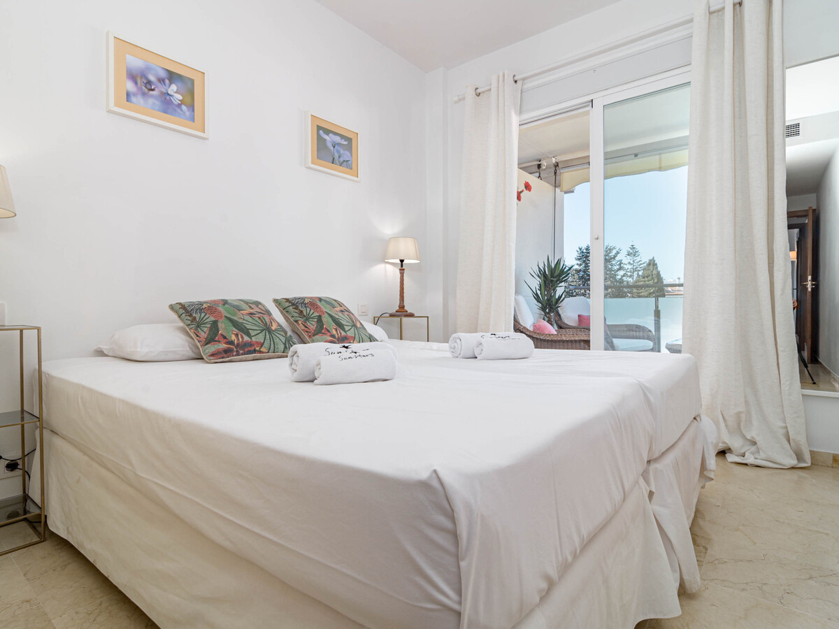 Appartement 2 chambres avec terrasse et piscine - Photo 17