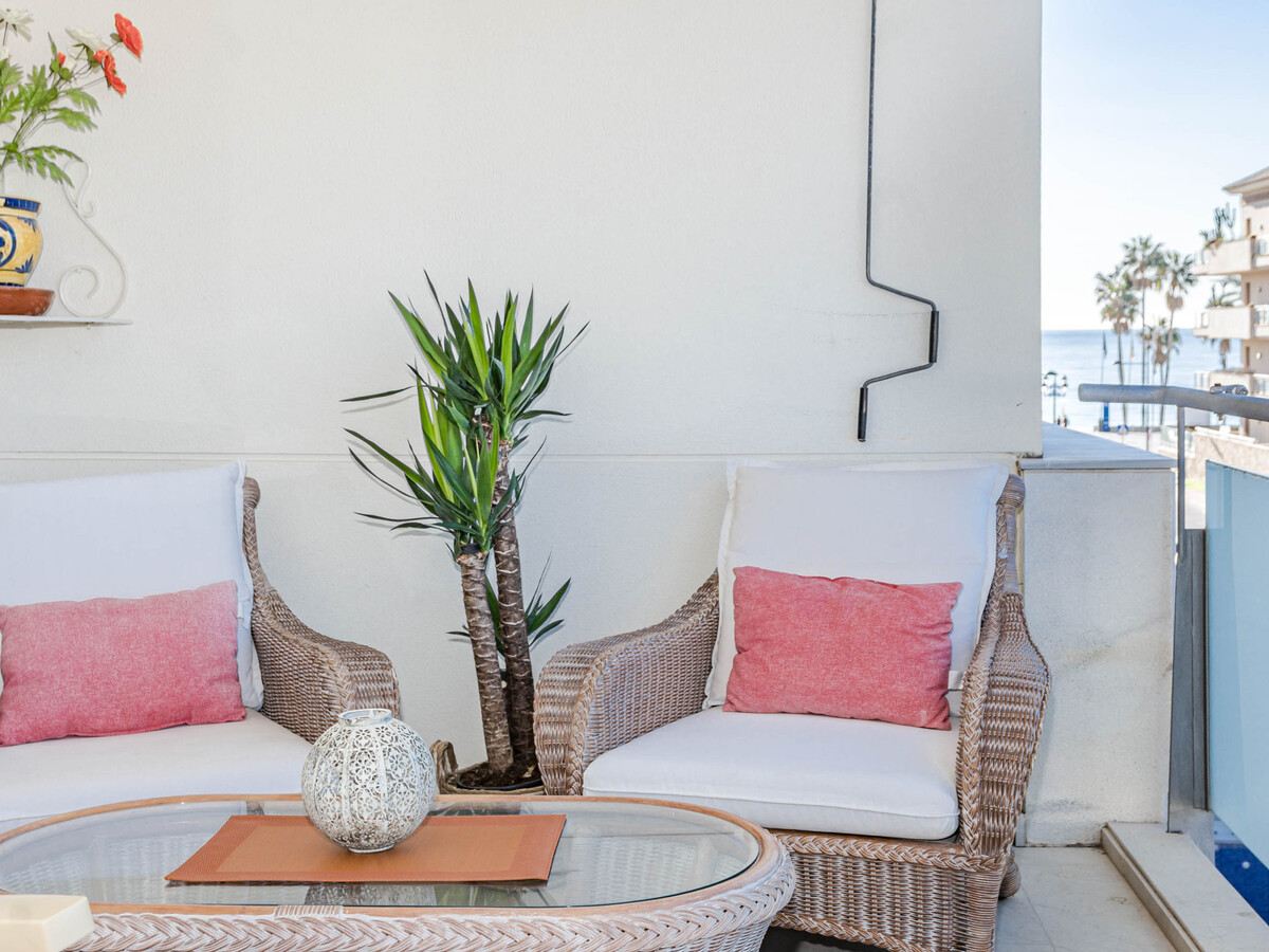 Appartement 2 chambres avec terrasse et piscine - Photo 22