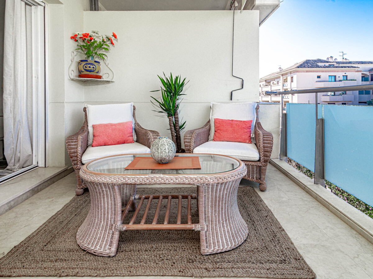 Appartement 2 chambres avec terrasse et piscine - Photo 26