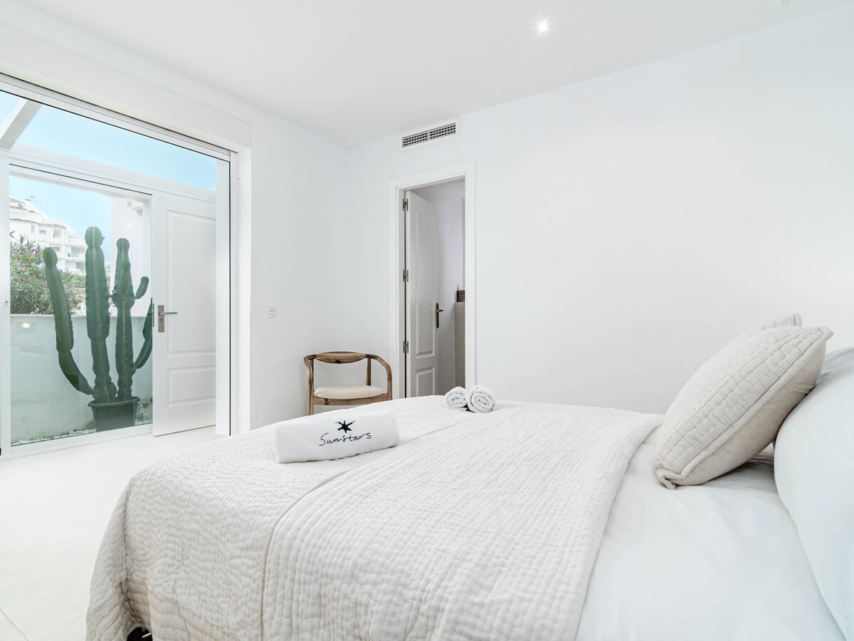 Appartement 2 chambres à Nueva Andalucía, piscine - Photo 31