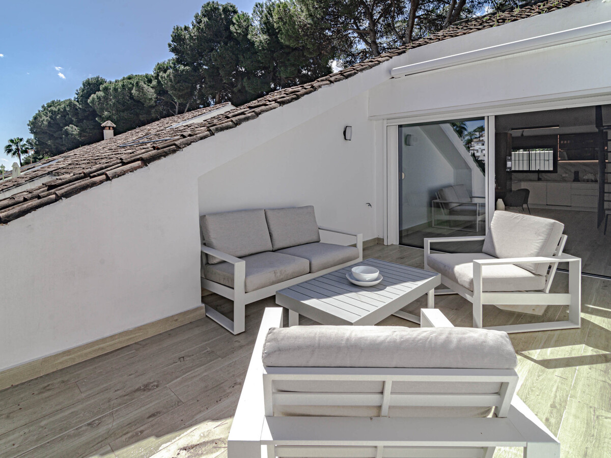 Appartement 3 chambres à Nueva Andalucía, piscine et balcon - Photo 4