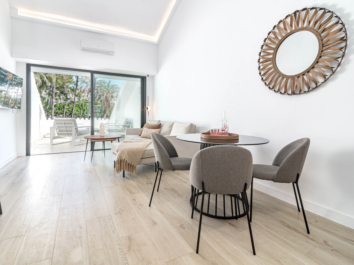 Appartement 3 chambres à Nueva Andalucía, piscine et balcon - Photo 15