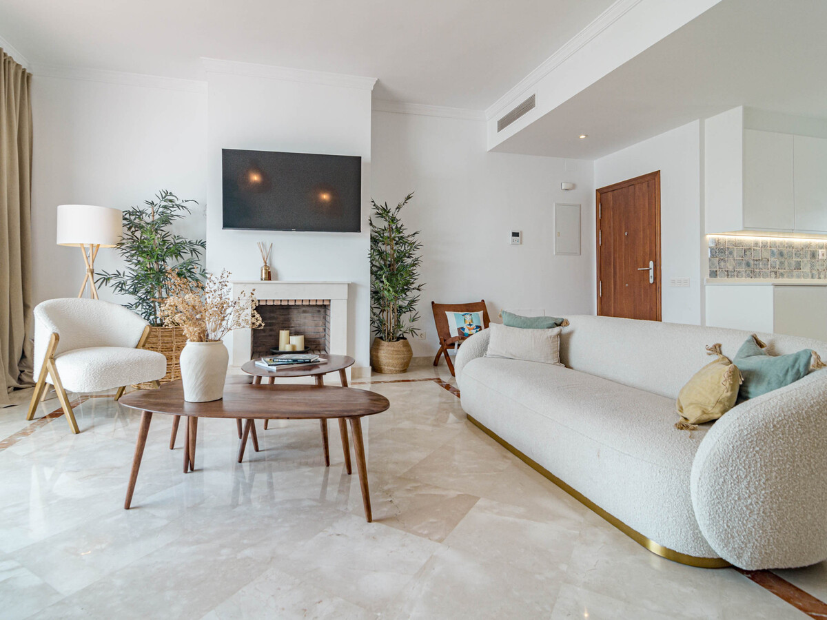 Appartement 100m² Benahavís, piscine et spa - Photo 2