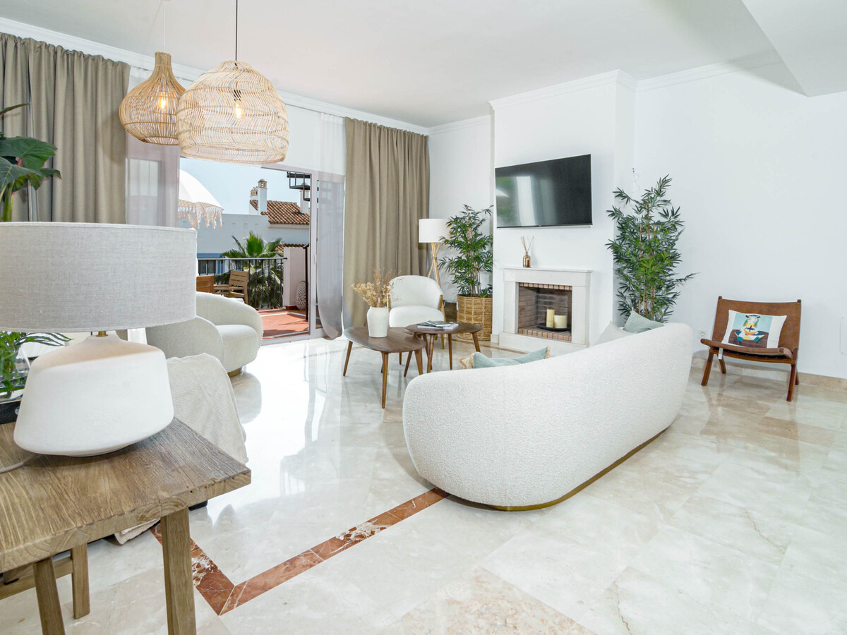 Appartement 100m² Benahavís, piscine et spa - Photo 4