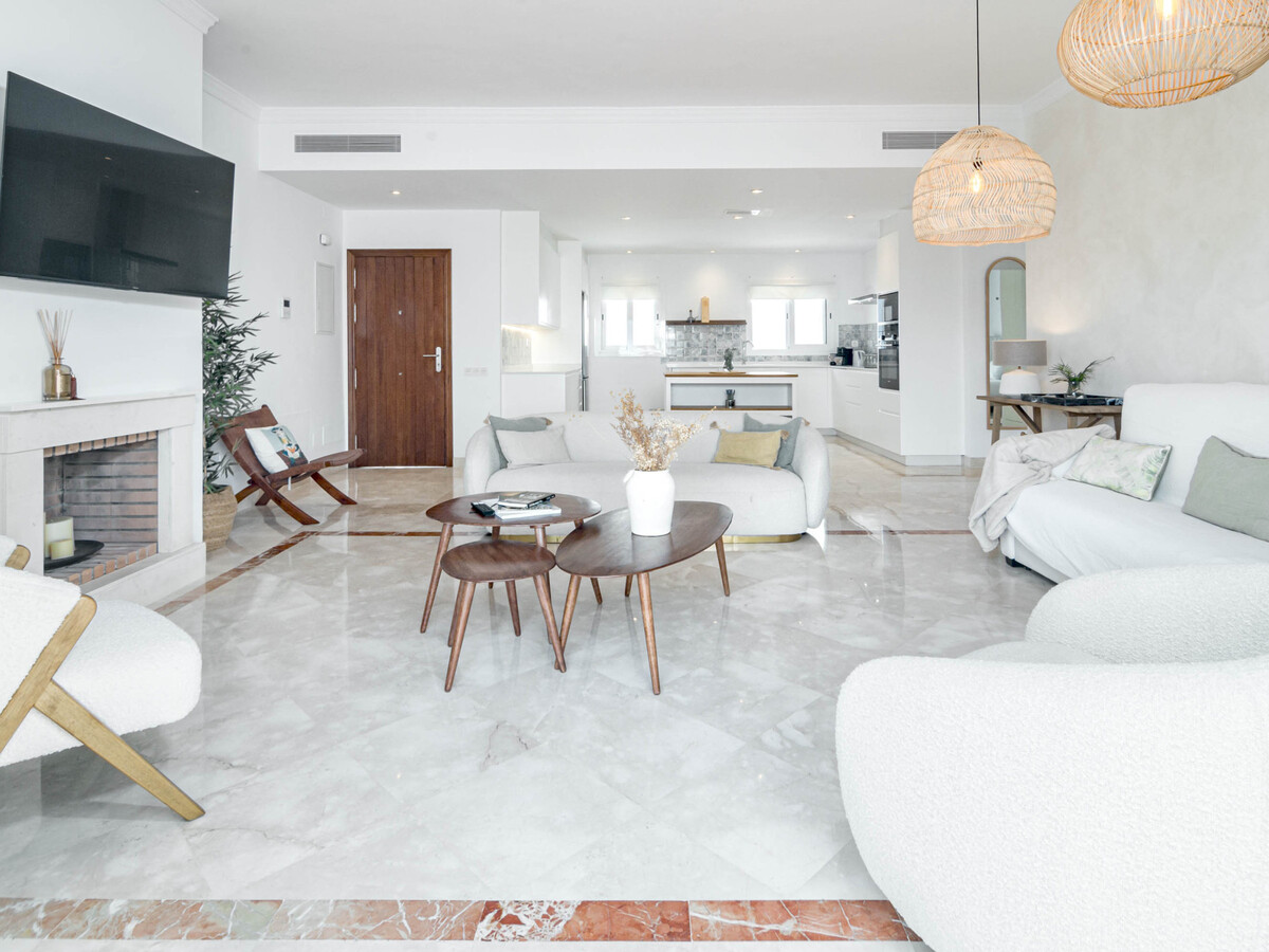 Appartement 100m² Benahavís, piscine et spa - Photo 6