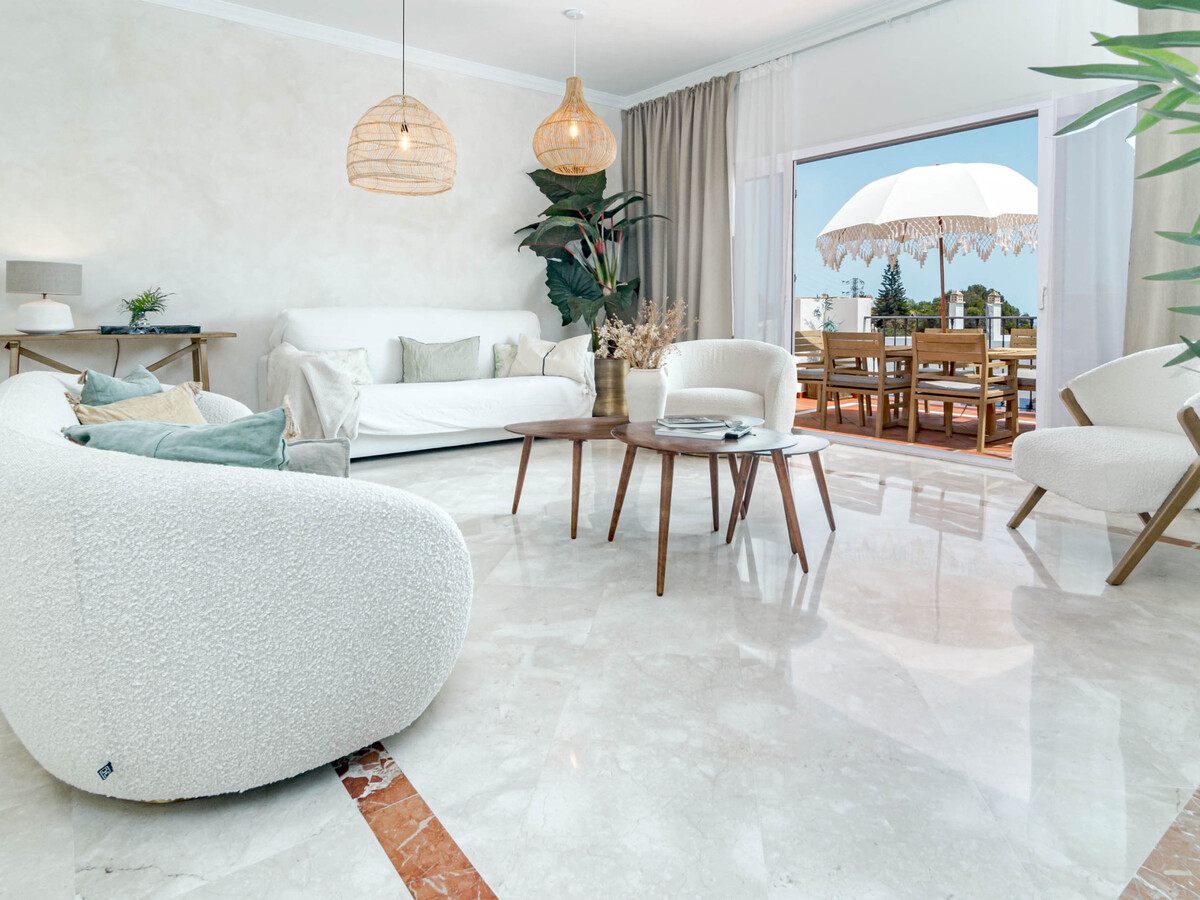 Appartement 100m² Benahavís, piscine et spa - Photo 8