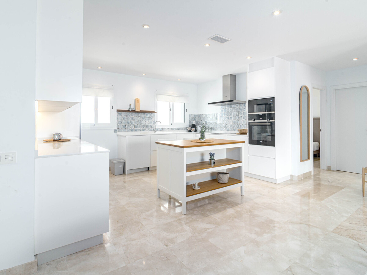 Appartement 100m² Benahavís, piscine et spa - Photo 15