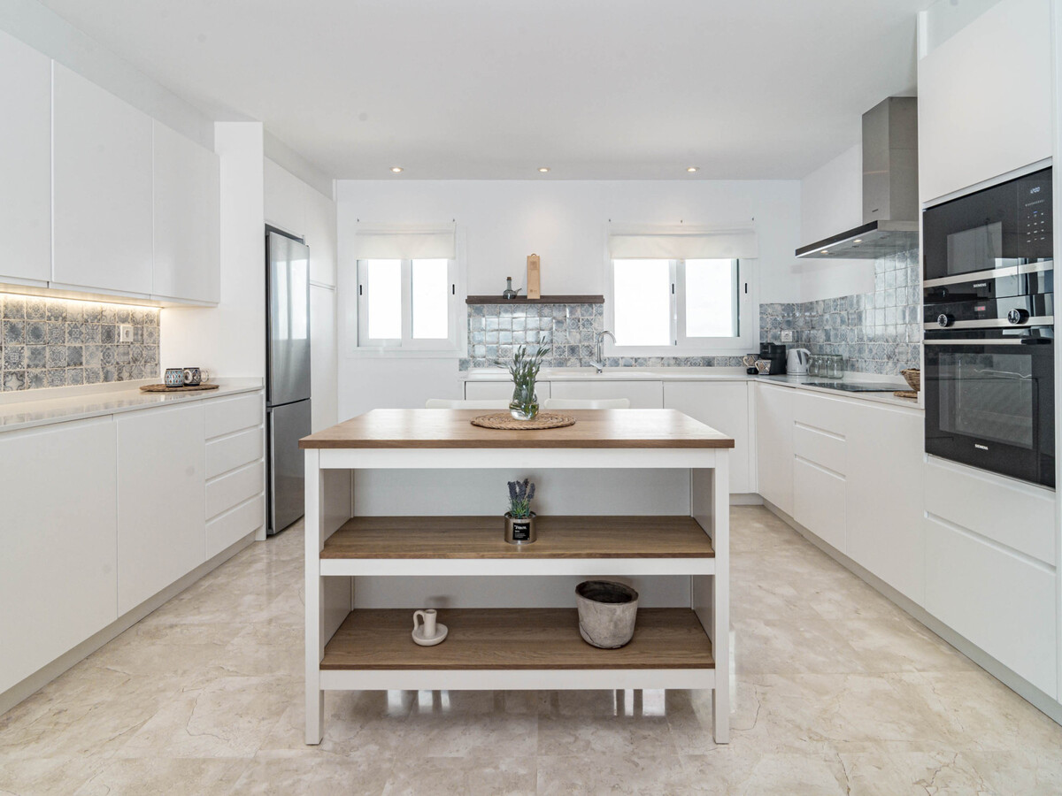 Appartement 100m² Benahavís, piscine et spa - Photo 17