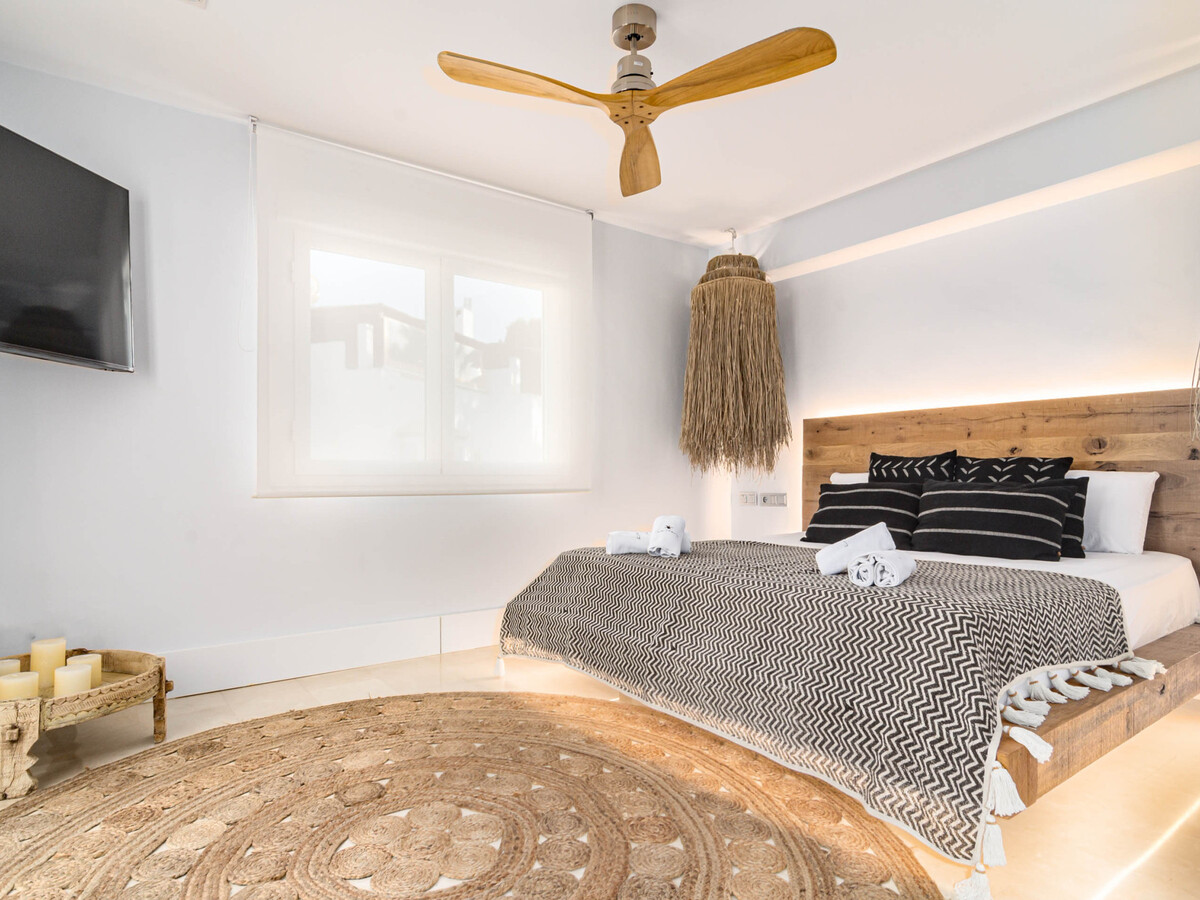 Villa 5 ch, 250 m² avec piscine privée chauffée - Photo 12