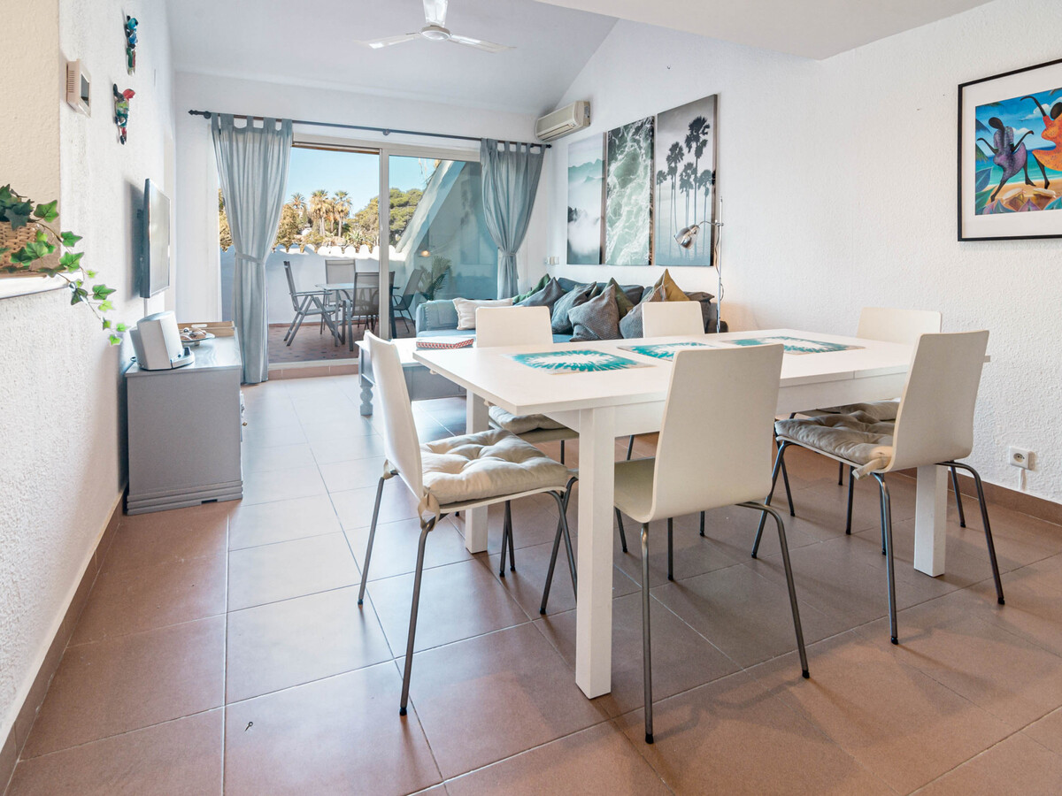 Appartement 6 pers à Marbella, piscine et jardin - Photo 9