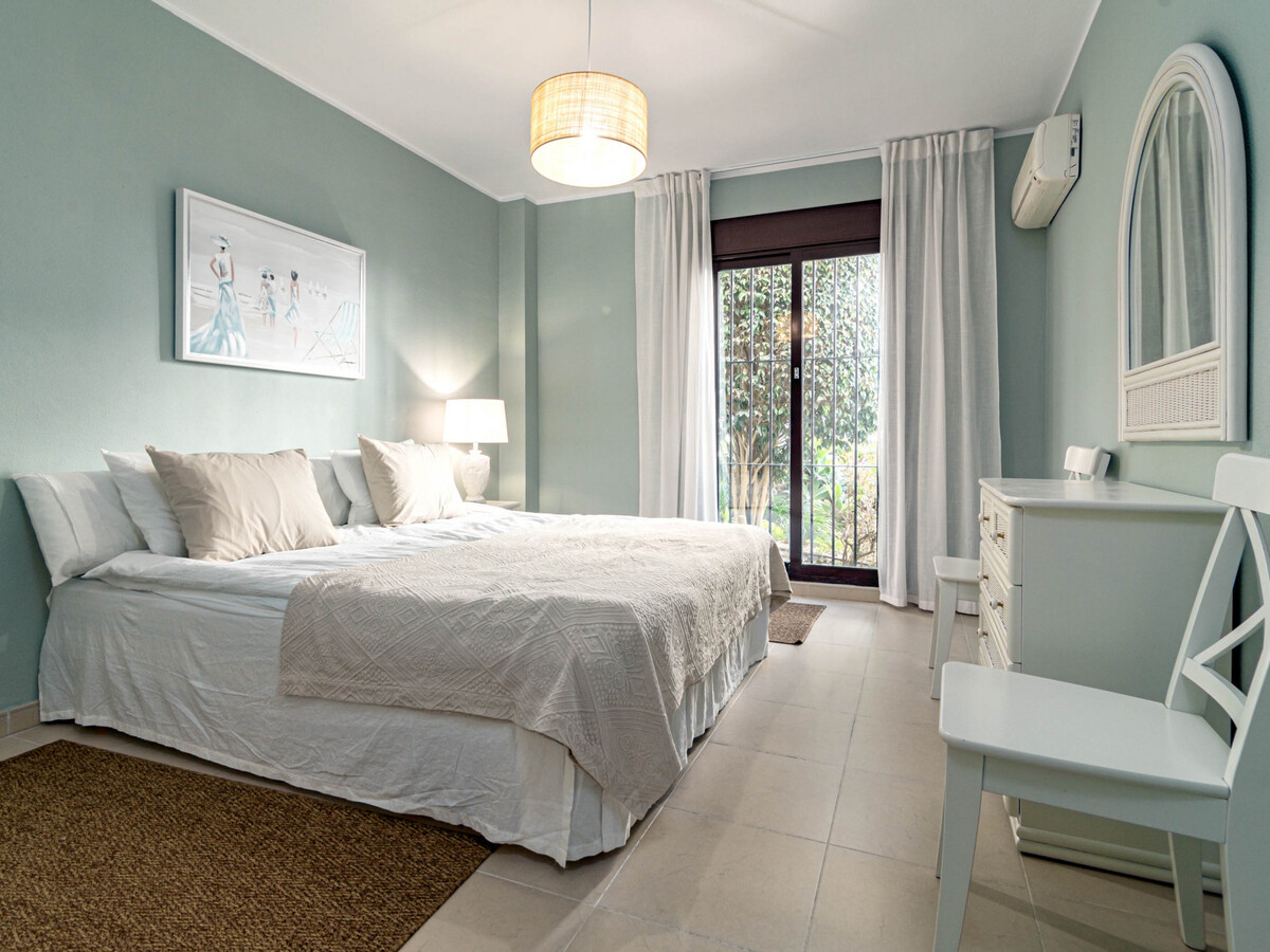 Appartement 2 ch, 110 m² avec piscine chauffée à Marbella - Photo 14