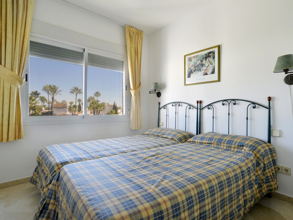Appartement 150m² front de mer à Estepona, 3 ch, piscine - Photo 7