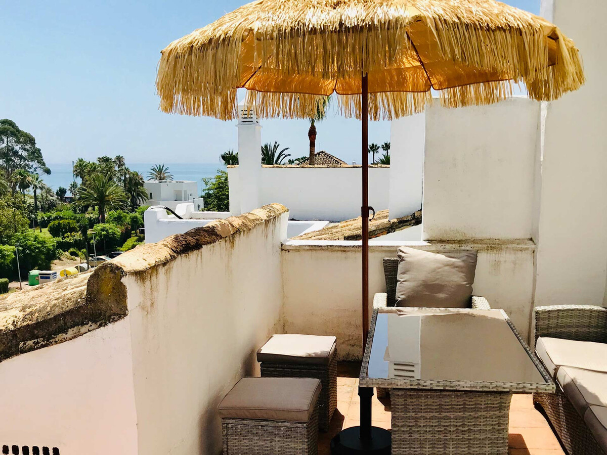 Appartement 150m² front de mer à Estepona, 3 ch, piscine - Photo 21