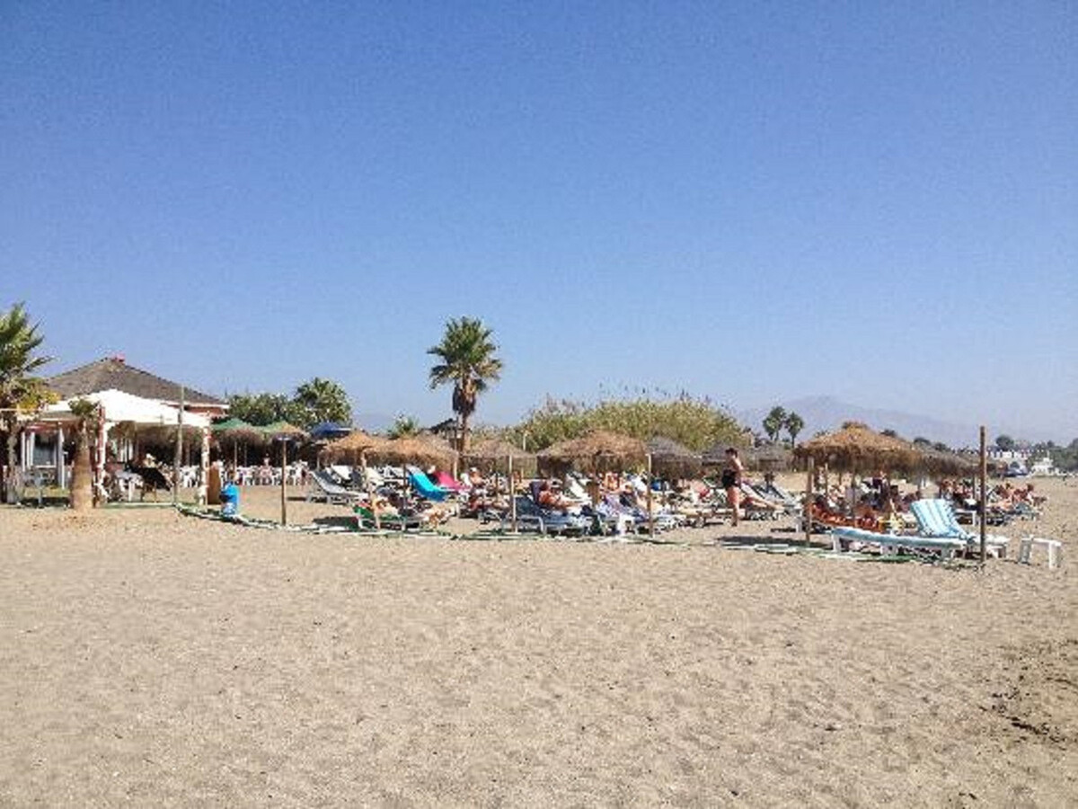 Appartement 150m² front de mer à Estepona, 3 ch, piscine - Photo 23