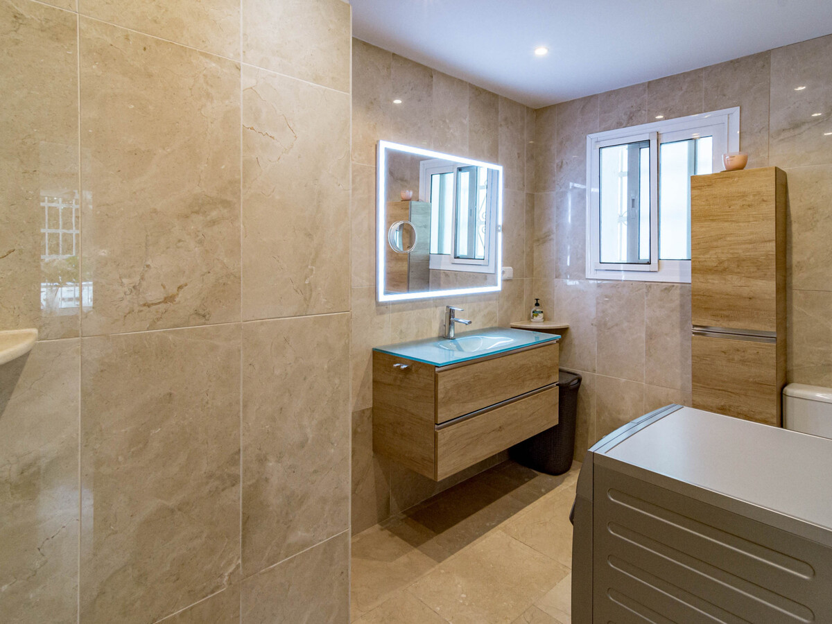 Maison mitoyenne 2 chambres à Marbella, 1ère ligne de golf - Photo 21