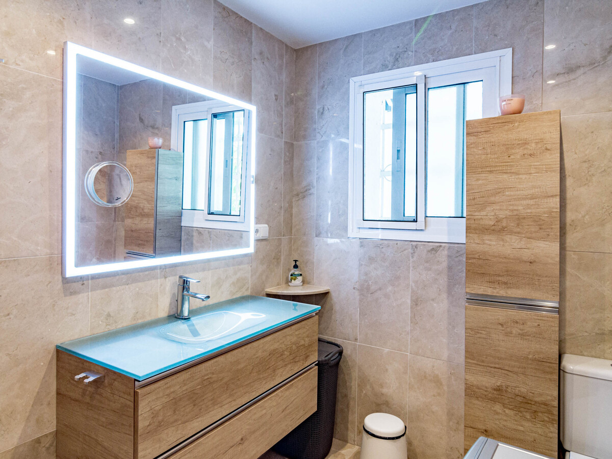 Maison mitoyenne 2 chambres à Marbella, 1ère ligne de golf - Photo 22