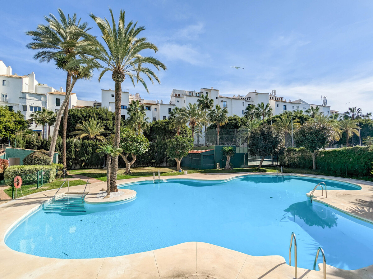 Appartement 3 ch, 4 piscines et paddle à Marbella - Photo 17