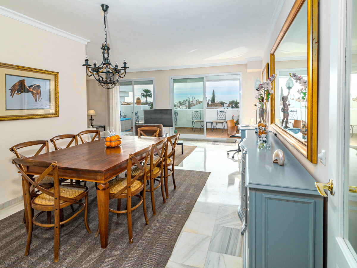 Appartement 4 ch, 193 m², piscine et jardin à Estepona - Photo 10