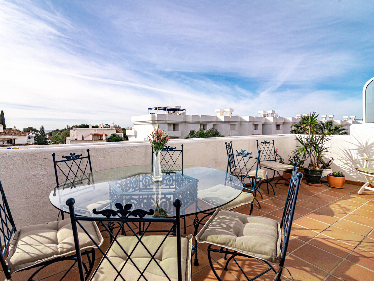 Appartement 4 ch, 193 m², piscine et jardin à Estepona - Photo 26